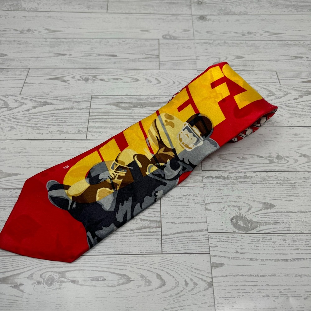 Kansas City Chiefs NFL Silk Tie AFC West Super Bowl Champions Red Yellow